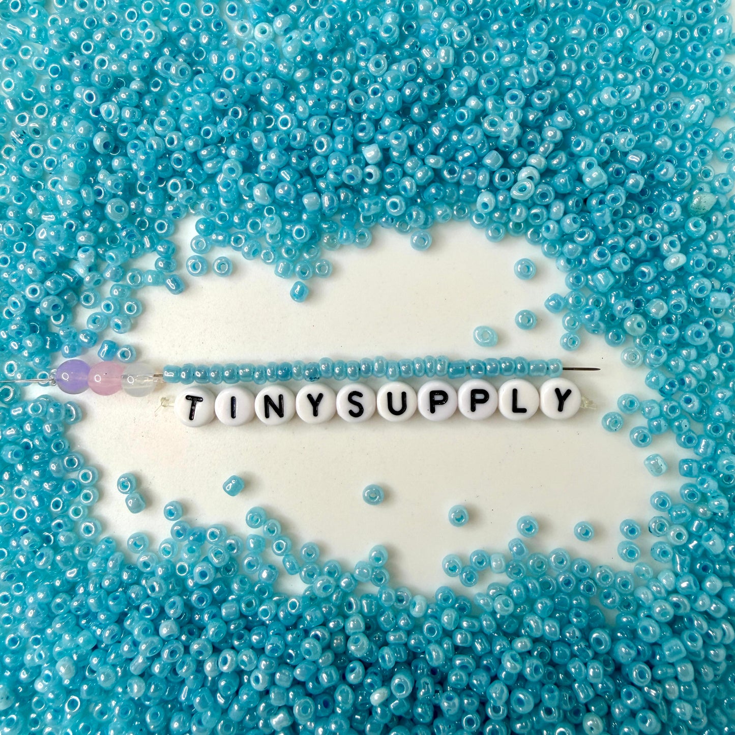 3MM Pale Blue 8/0 Glass Seed Beads  (US0003-143)