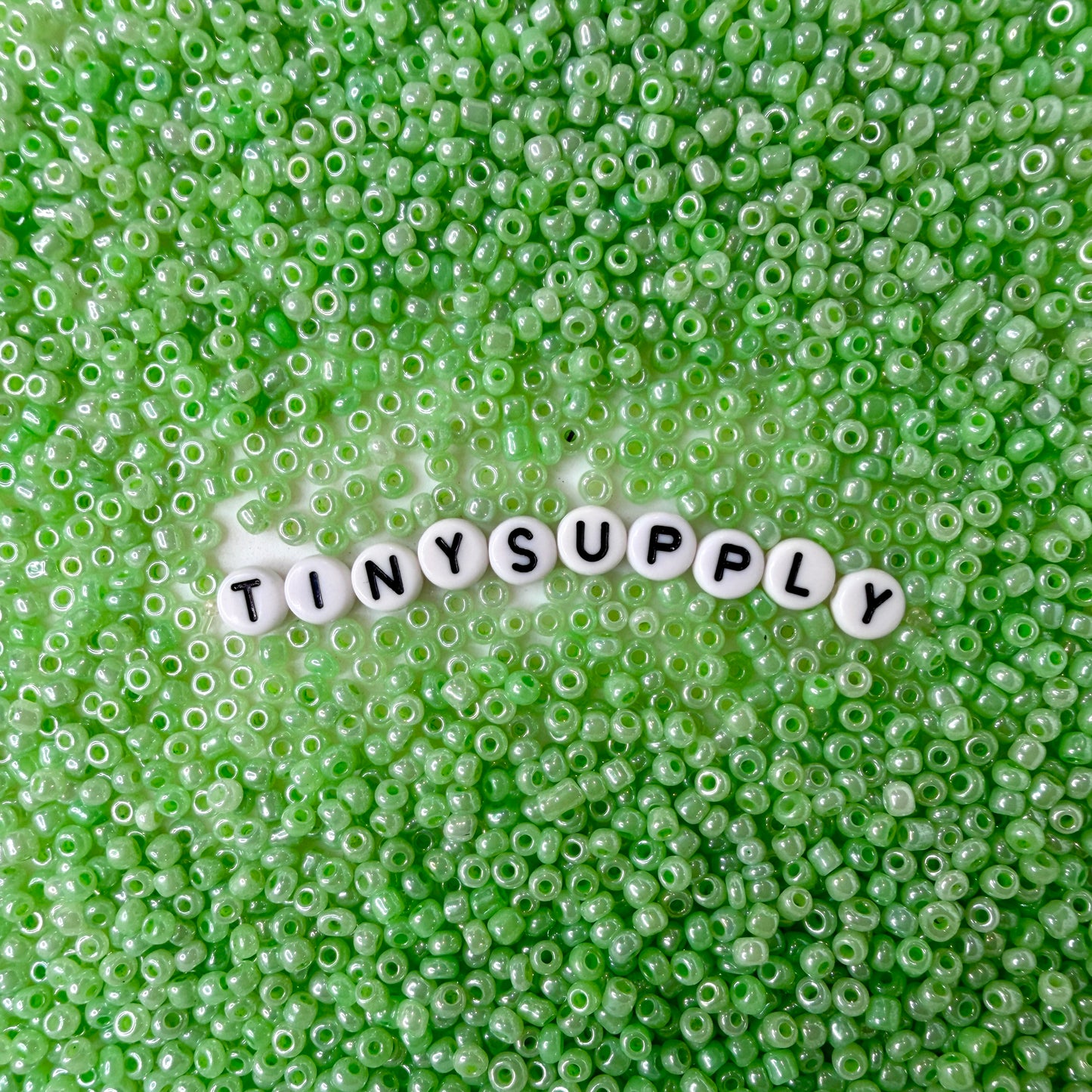 3MM Green Glass Seed Beads  (A011-144)