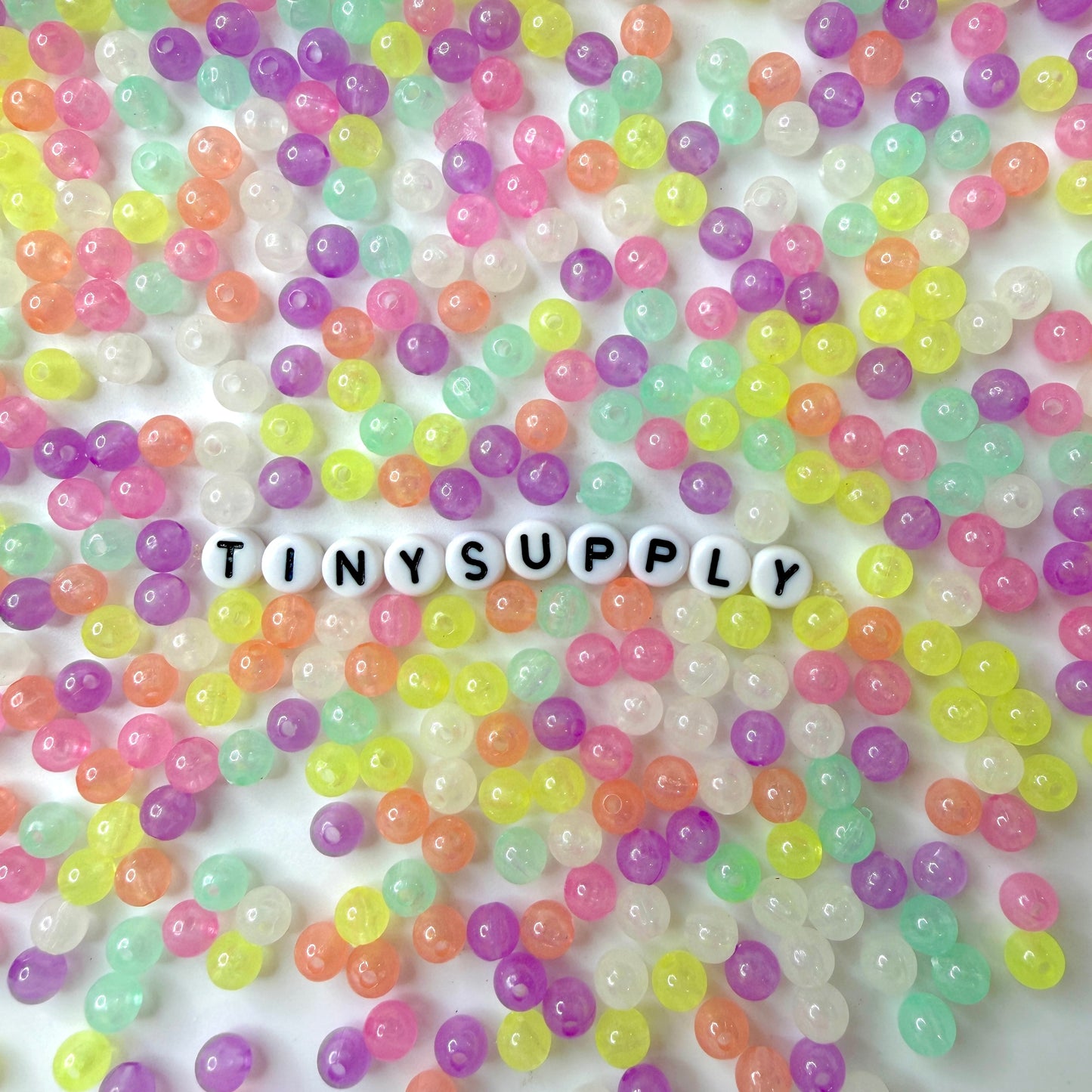 6MM/8MM Mixed Color Glow-in-The-Dark Acrylic Round Ball Beads