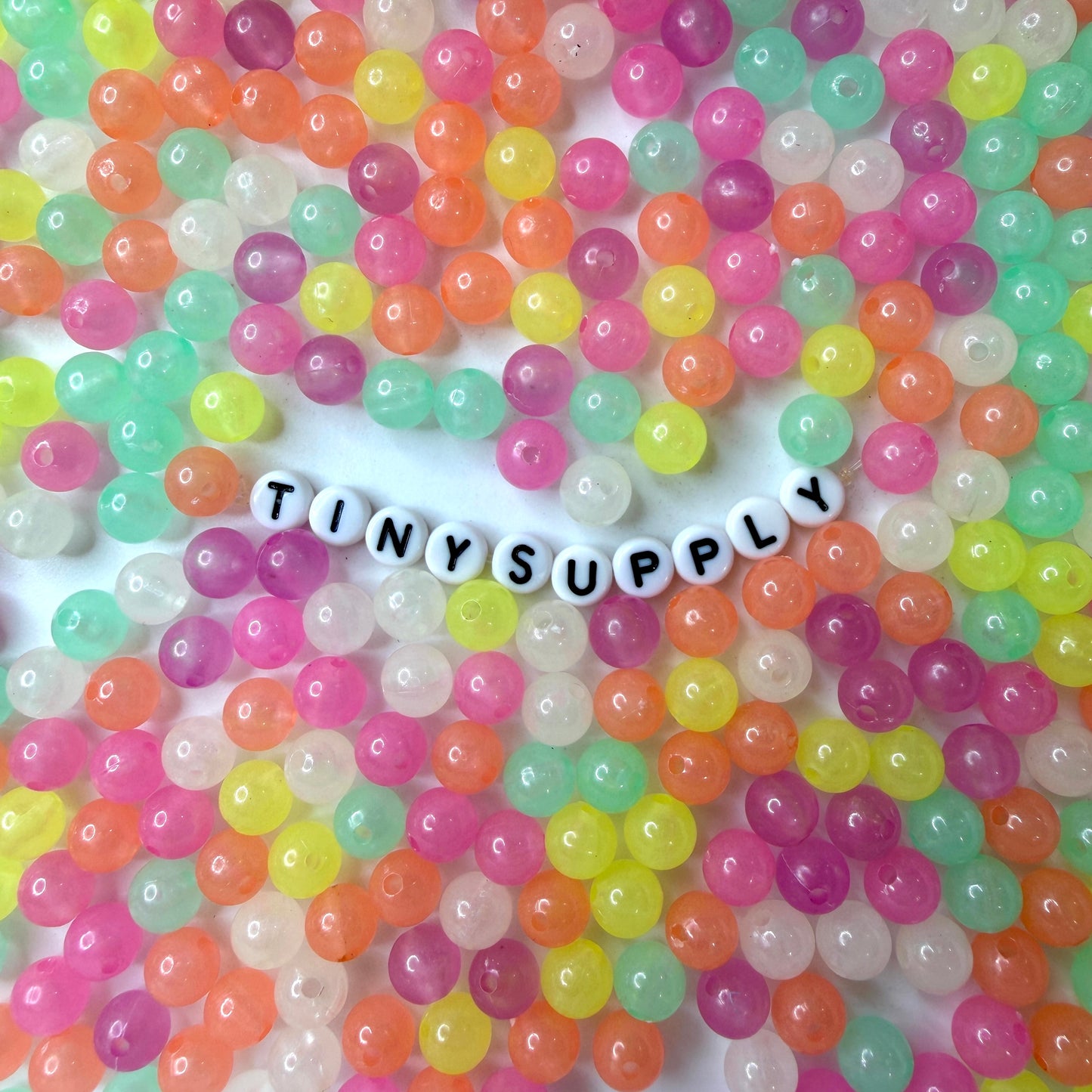 6MM/8MM Mixed Color Glow-in-The-Dark Acrylic Round Ball Beads