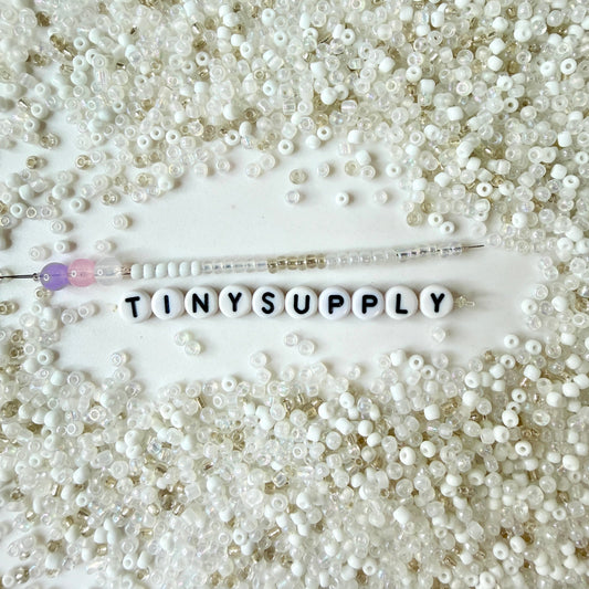 3MM White Mixer 8/0 Glass Seed Beads D54-17