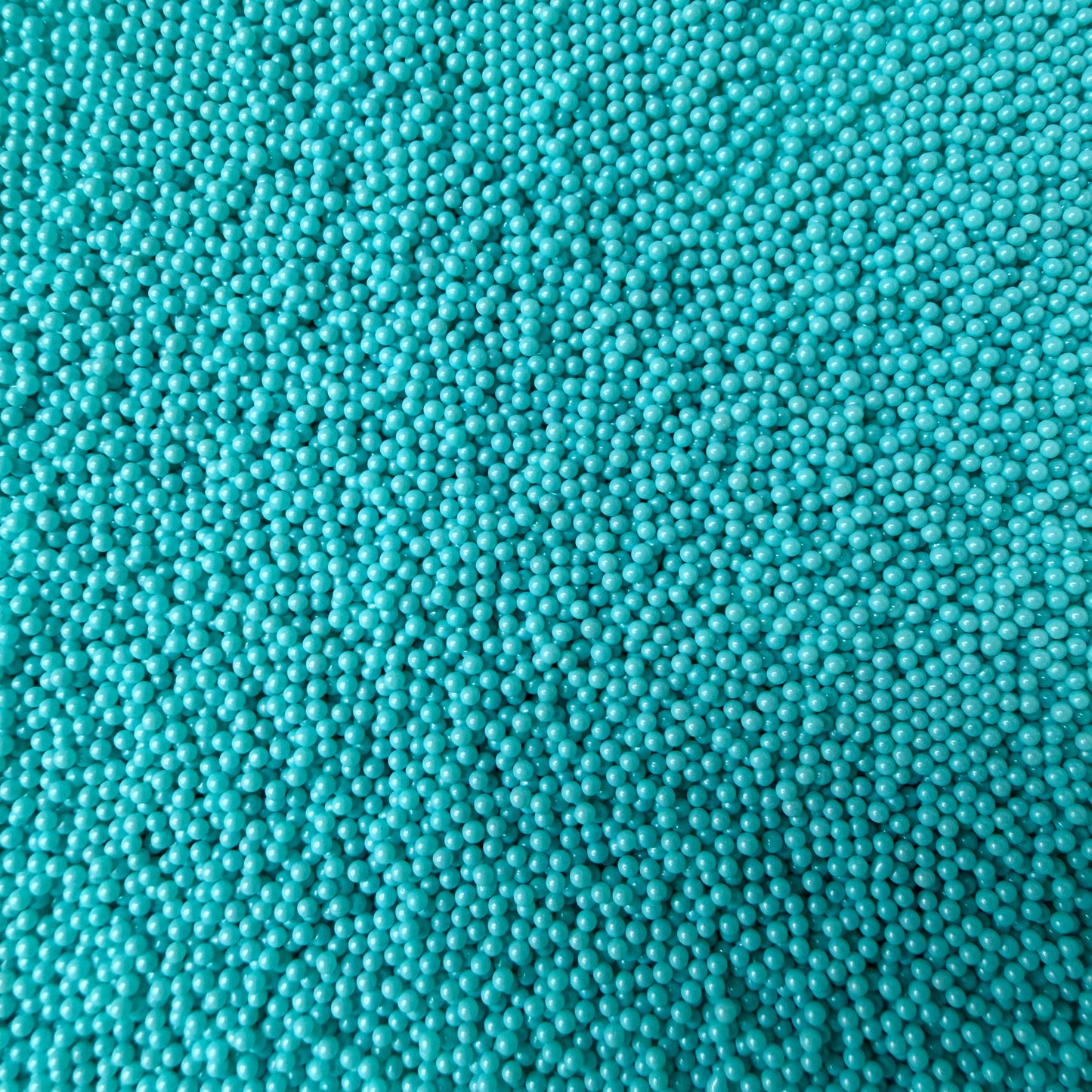 2MM Turquoise Blue Pearl Mix (NOT EDIBLE) D49-24