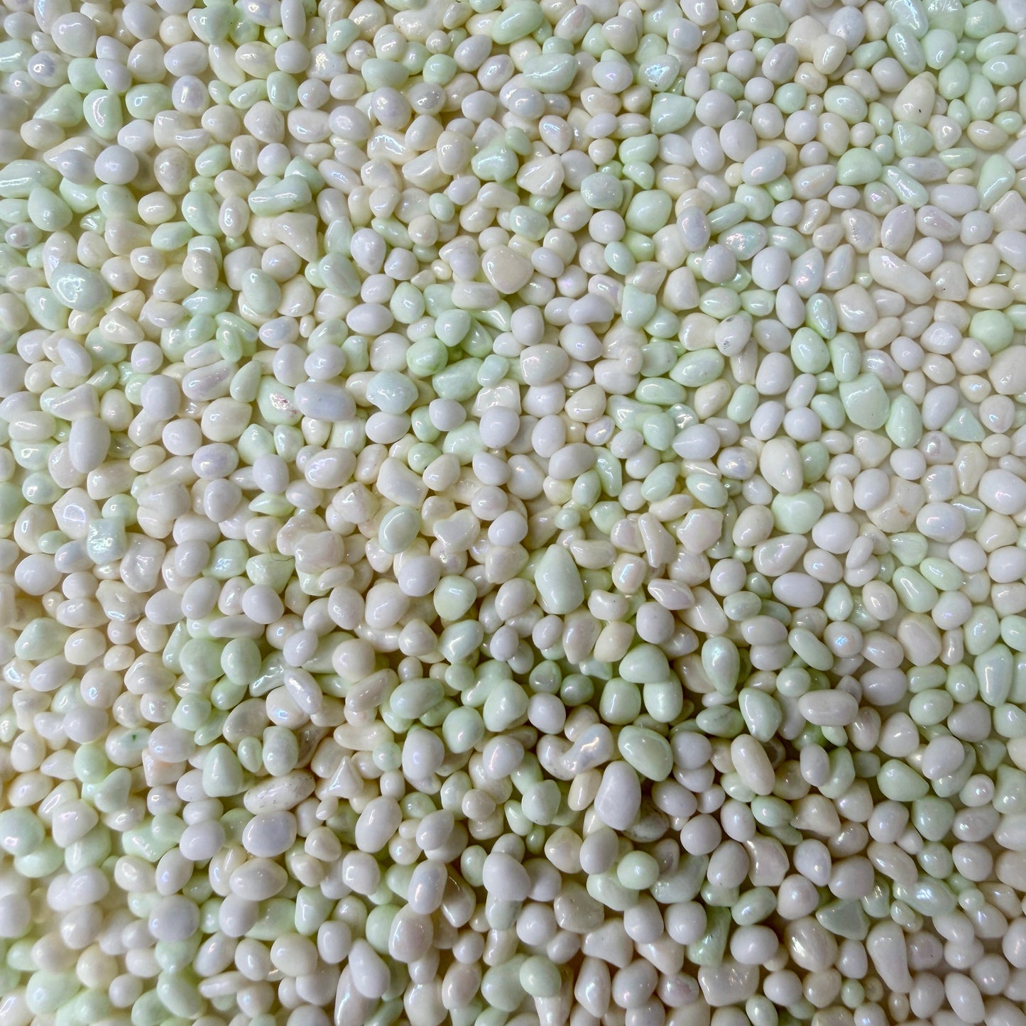 2MM-4MM Lemon Lime Pebble Mix (NOT EDIBLE) D50-01