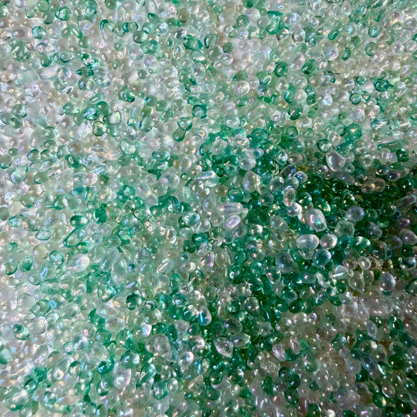 2MM-4MM Clear AB Green Pebble Mix (NOT EDIBLE)  D49-16