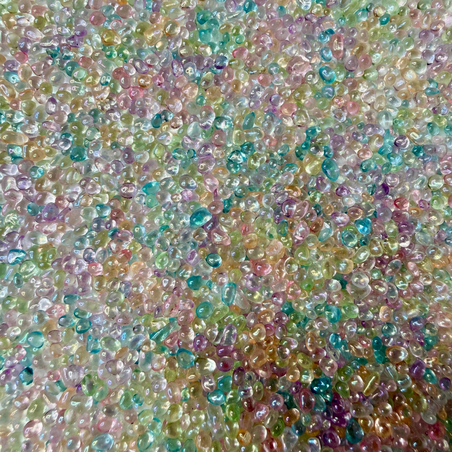 2MM-4MM Clear AB Macaron Pebble Mix (NOT EDIBLE) D49-21