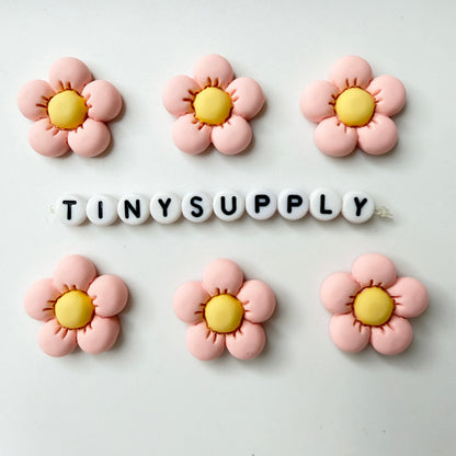 2CM Kawaii Colorful Daisy Flower Flatback Cabochons