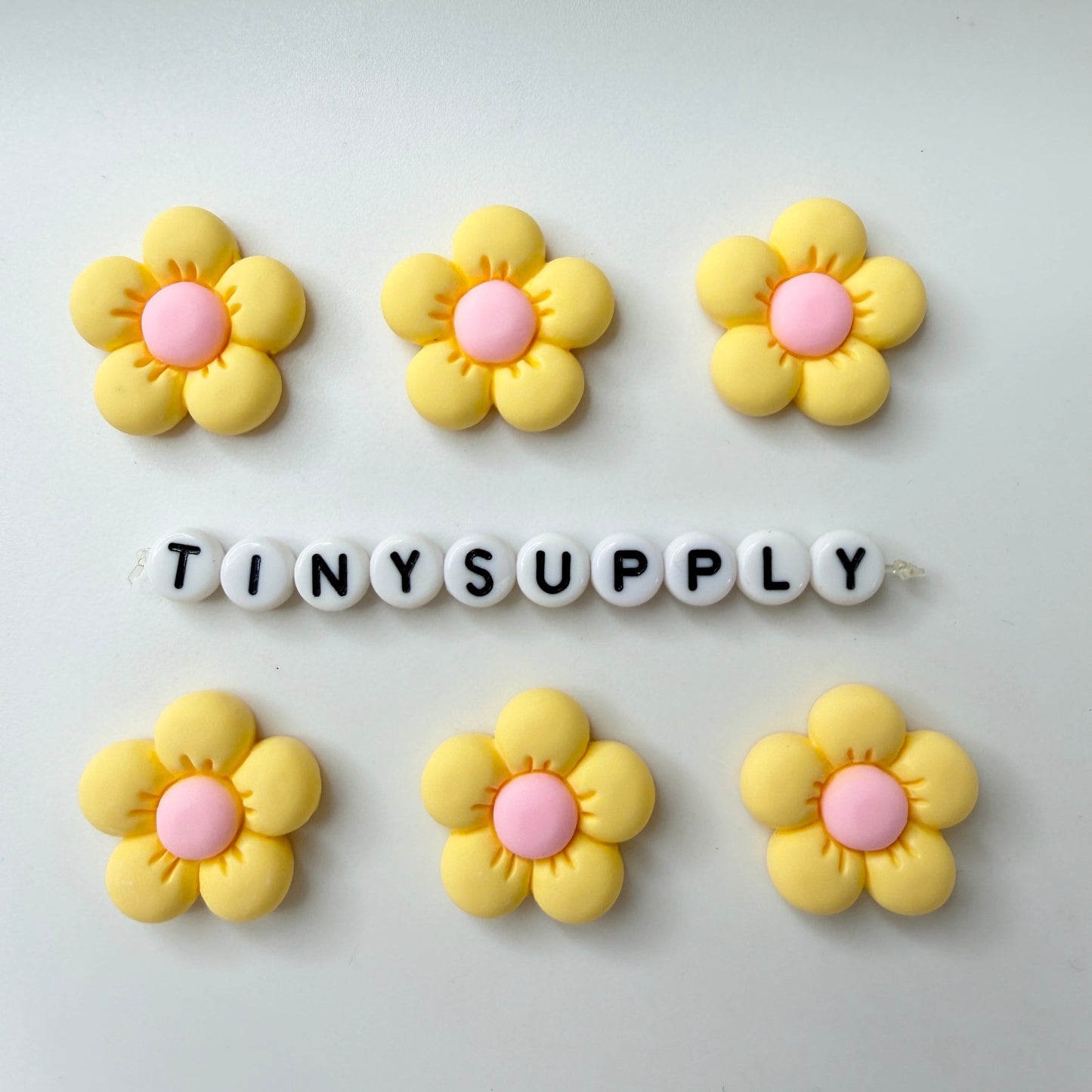 2CM Kawaii Colorful Daisy Flower Flatback Cabochons