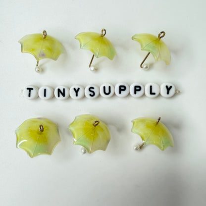 22MM Ombre Yellow, Green, Purple and Blue Umbrella Resin Charm