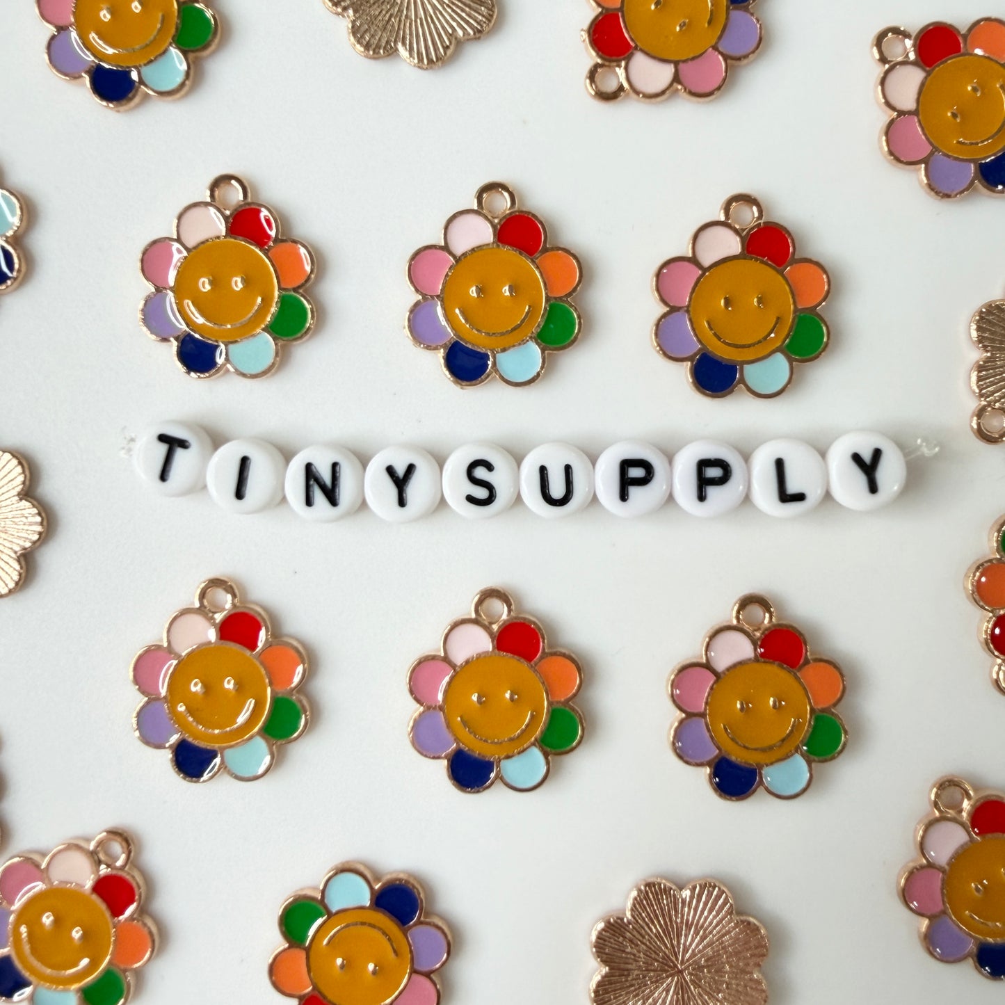 Rainbow Flower Happy Face Enamel Zinc Alloy Charm (19mm x 16mm, Hole: 1.8mm)