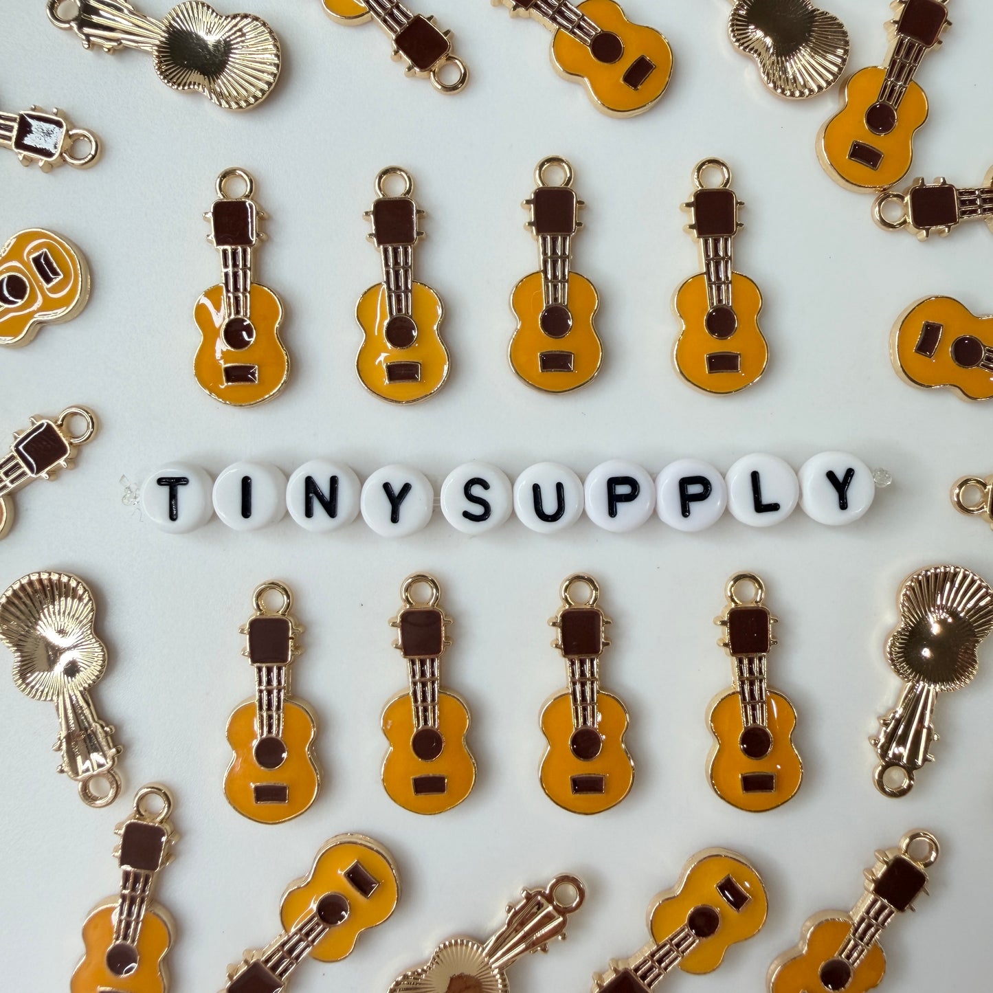 23MM Enamel Guitar Charm (Hole: 2mm)