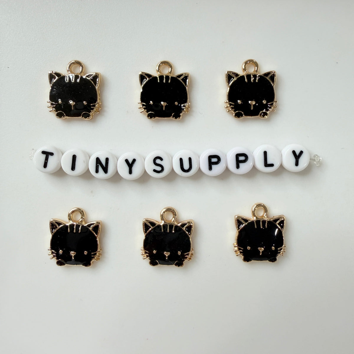 White/Black/Pink Cat Alloy Enamel Charm (15x13x3mm, Hole: 2mm)