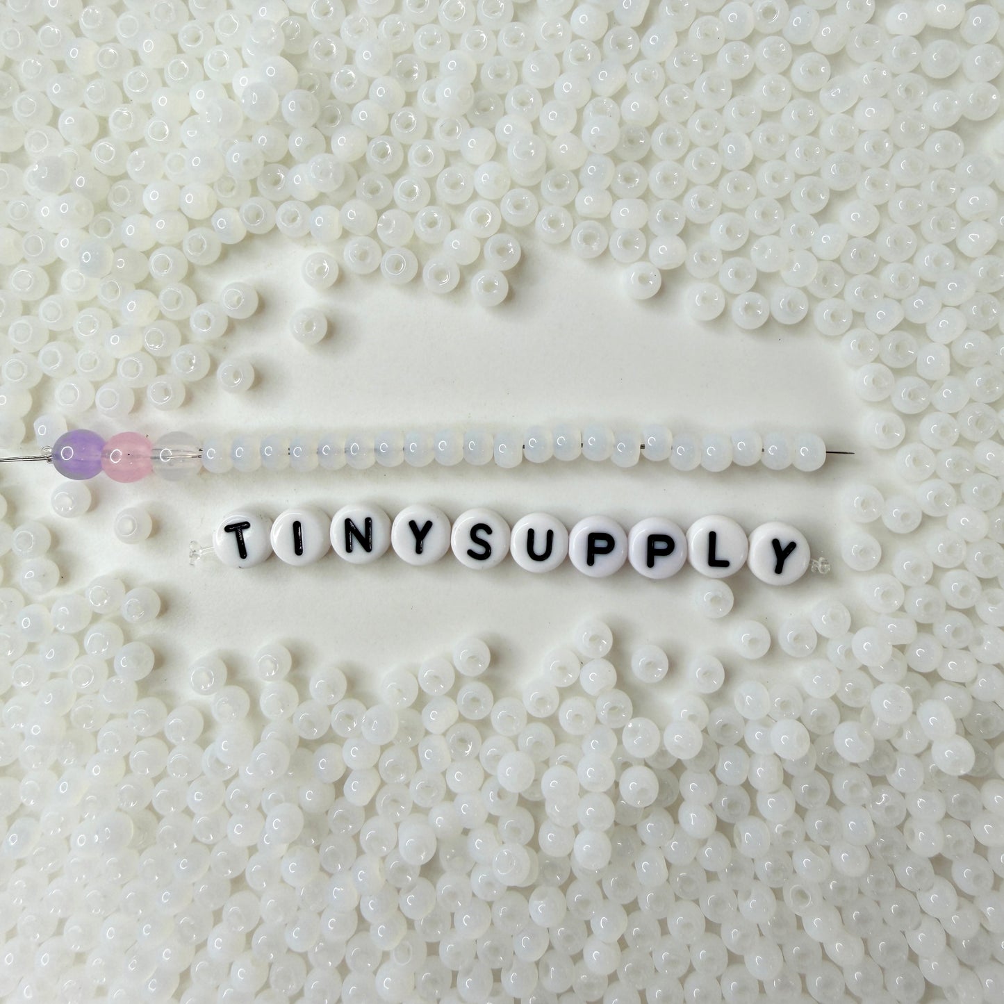 4MM 6/0 Imitation Cat Eye Seed Bead-White (02A-03)