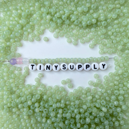 4MM 6/0 Imitation Cat Eye Seed Bead-Light Green (02A-20)