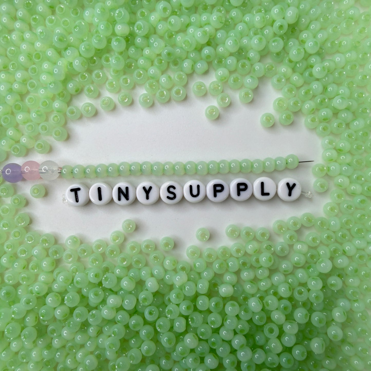 4MM 6/0 Imitation Cat Eye Seed Bead-Honeydew (02A-14)