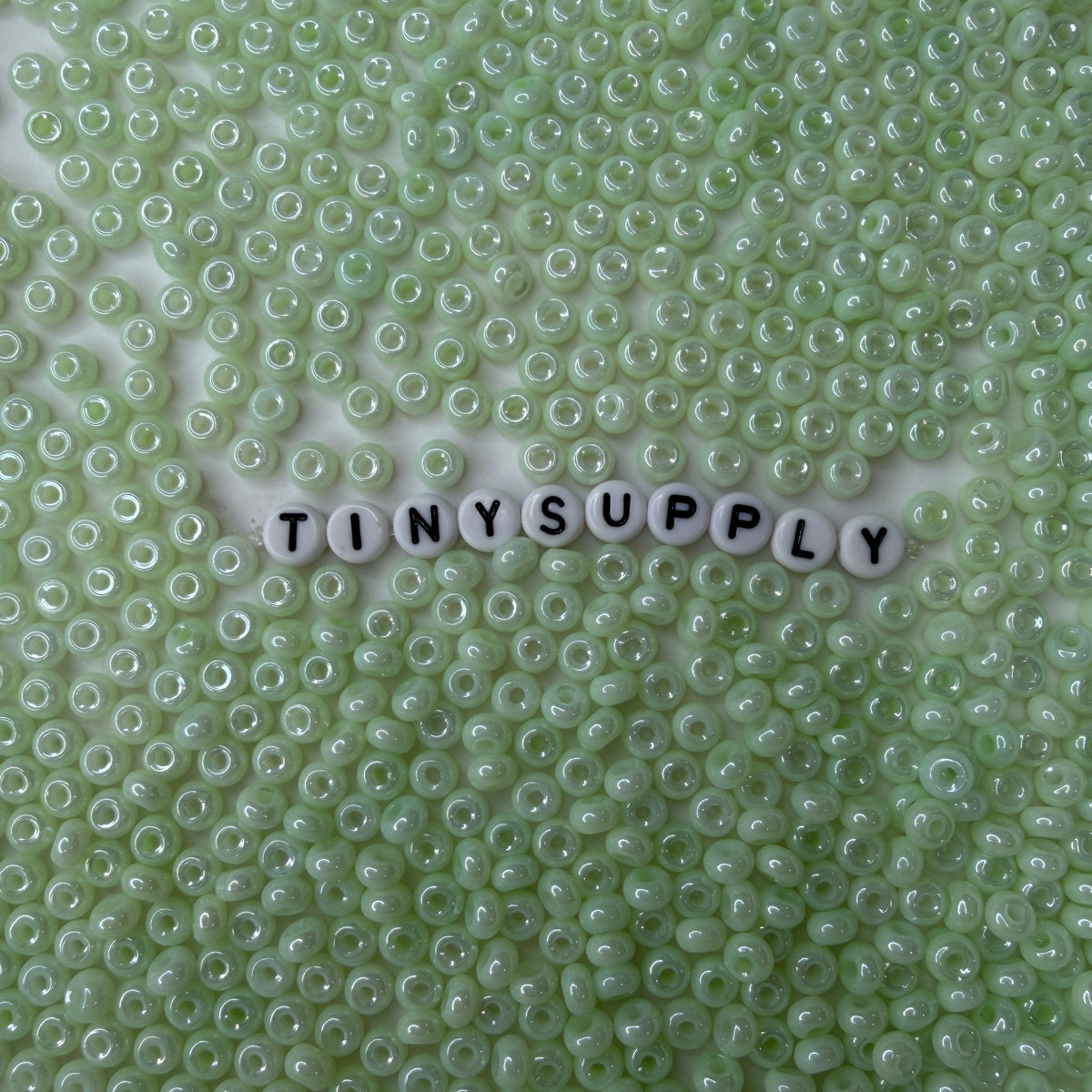 5MM Pearlescent Pastel Green, Donut Glass Seed Bead (MK323-02)
