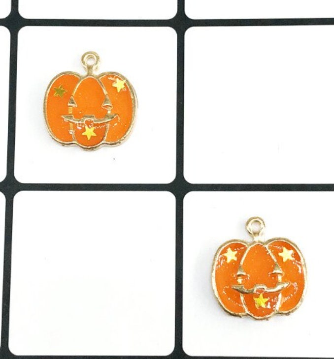 Cute Pumpkin Oil Drop Style Pendant (19x20mm)