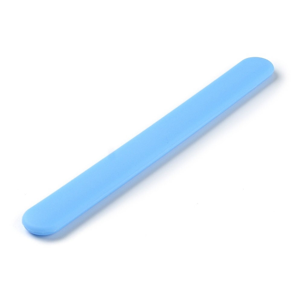 Reusable Silicone Mixing Stick (16cm x 1.5cm x 0.6cm)