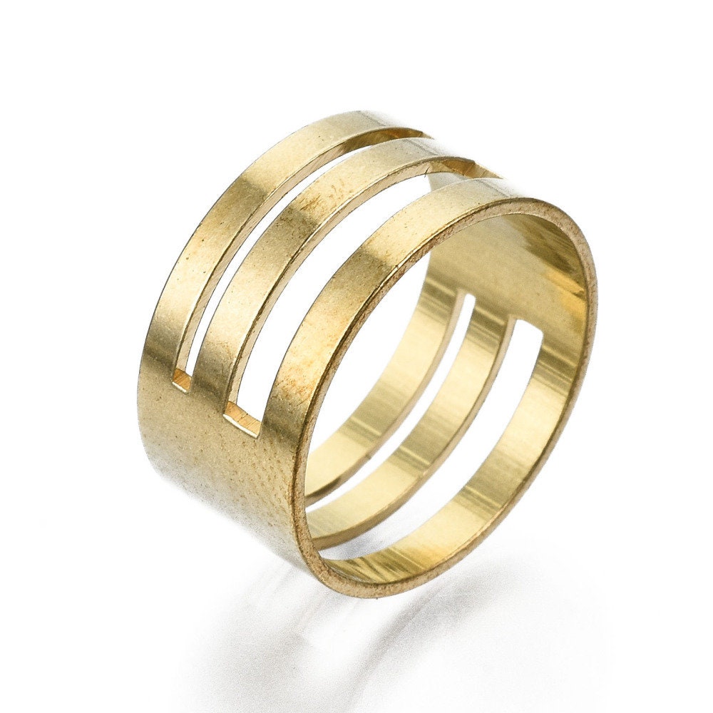 Gold Colored Brass Ring for Opening and Closing Jump Rings