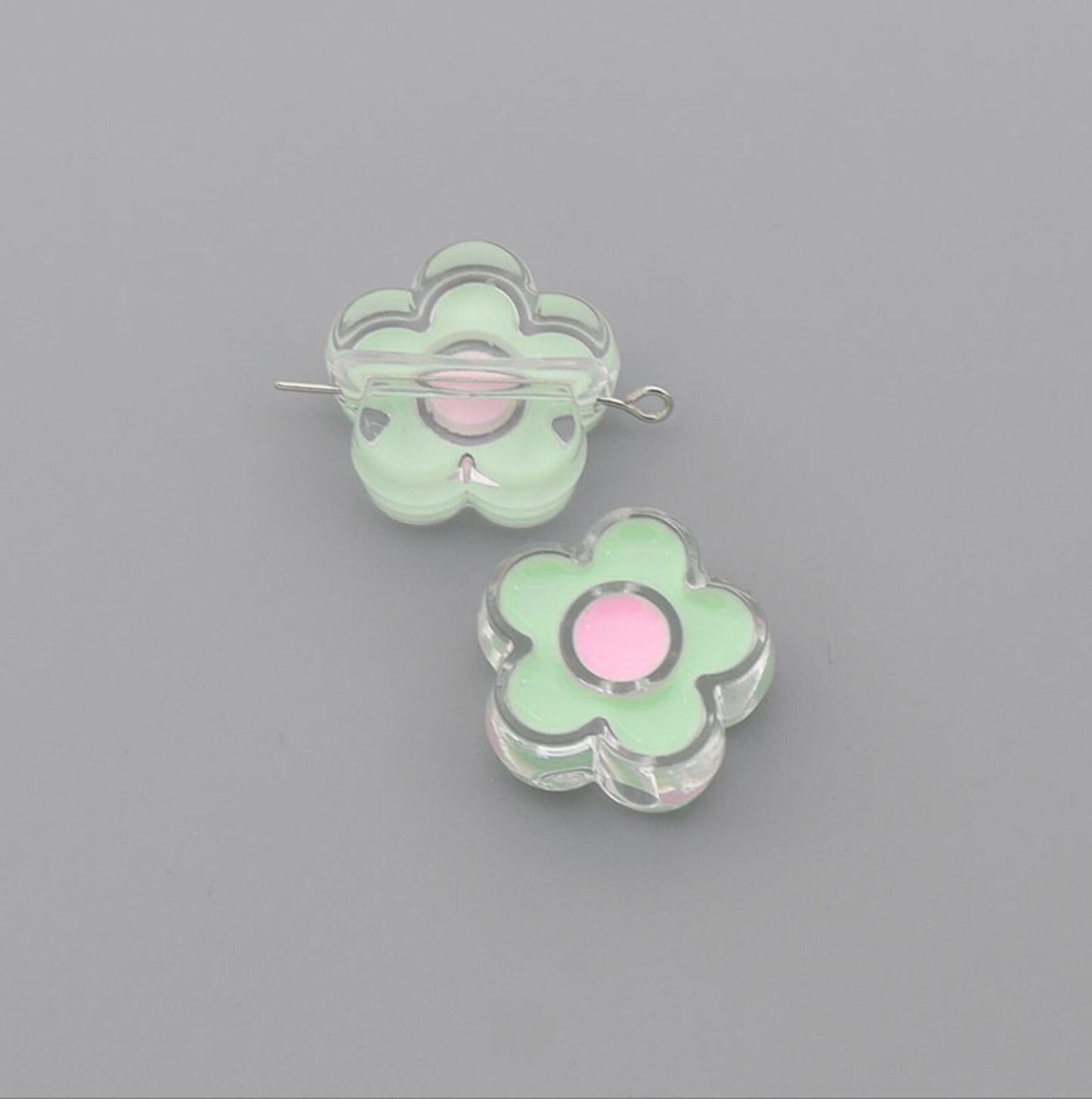 Cute Flower Enamel Acrylic Bead (18mm x 24mm x 9mm, Hole: 4mm)