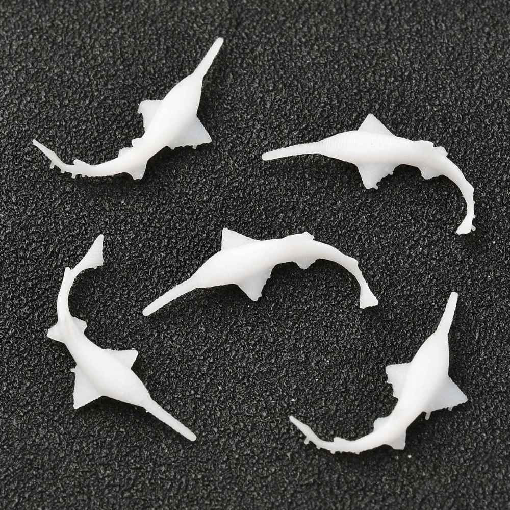 1PC 3D Resin Shark Animal Model (18x11x3.5mm)