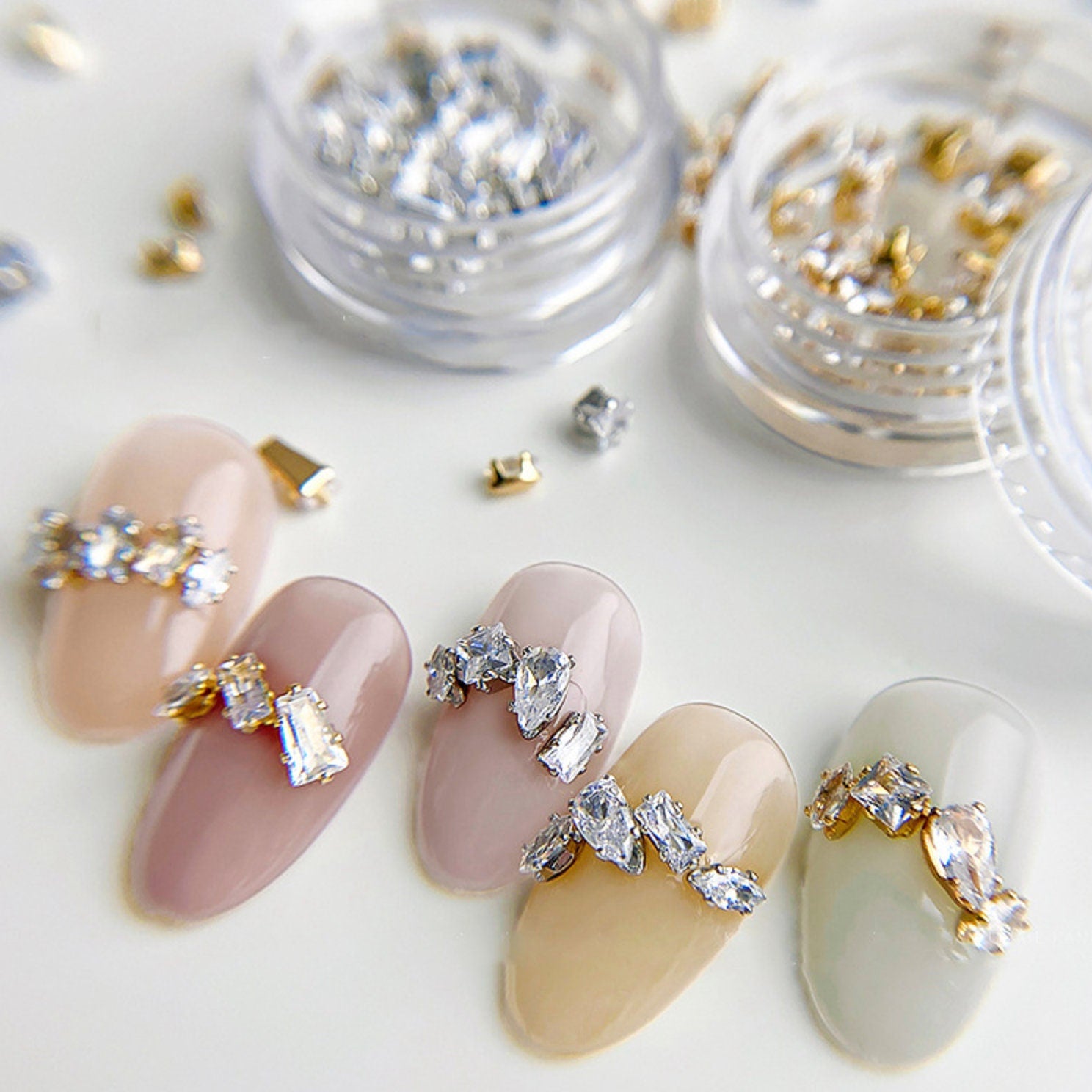 AB Crystal Butterfly Nail Art Charms, Decoden, DIY Supplies, Mini Cabochon