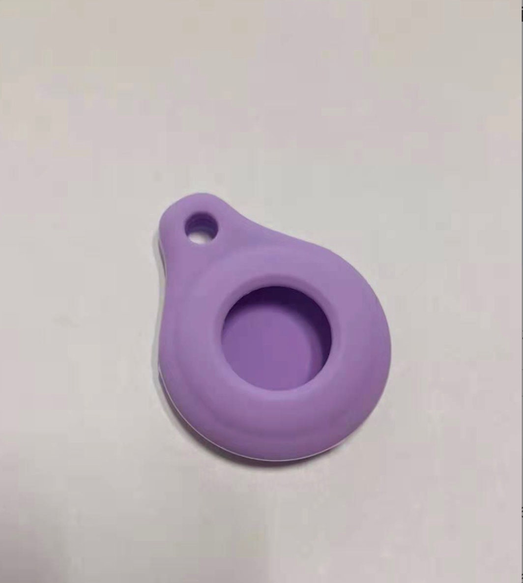 Cute Simple Silicone AirTag Case