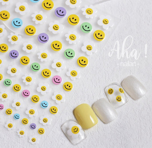 Smiley Faced White Daisy, Floral Themed 2D Nail Art Stickers (Aha! 031)