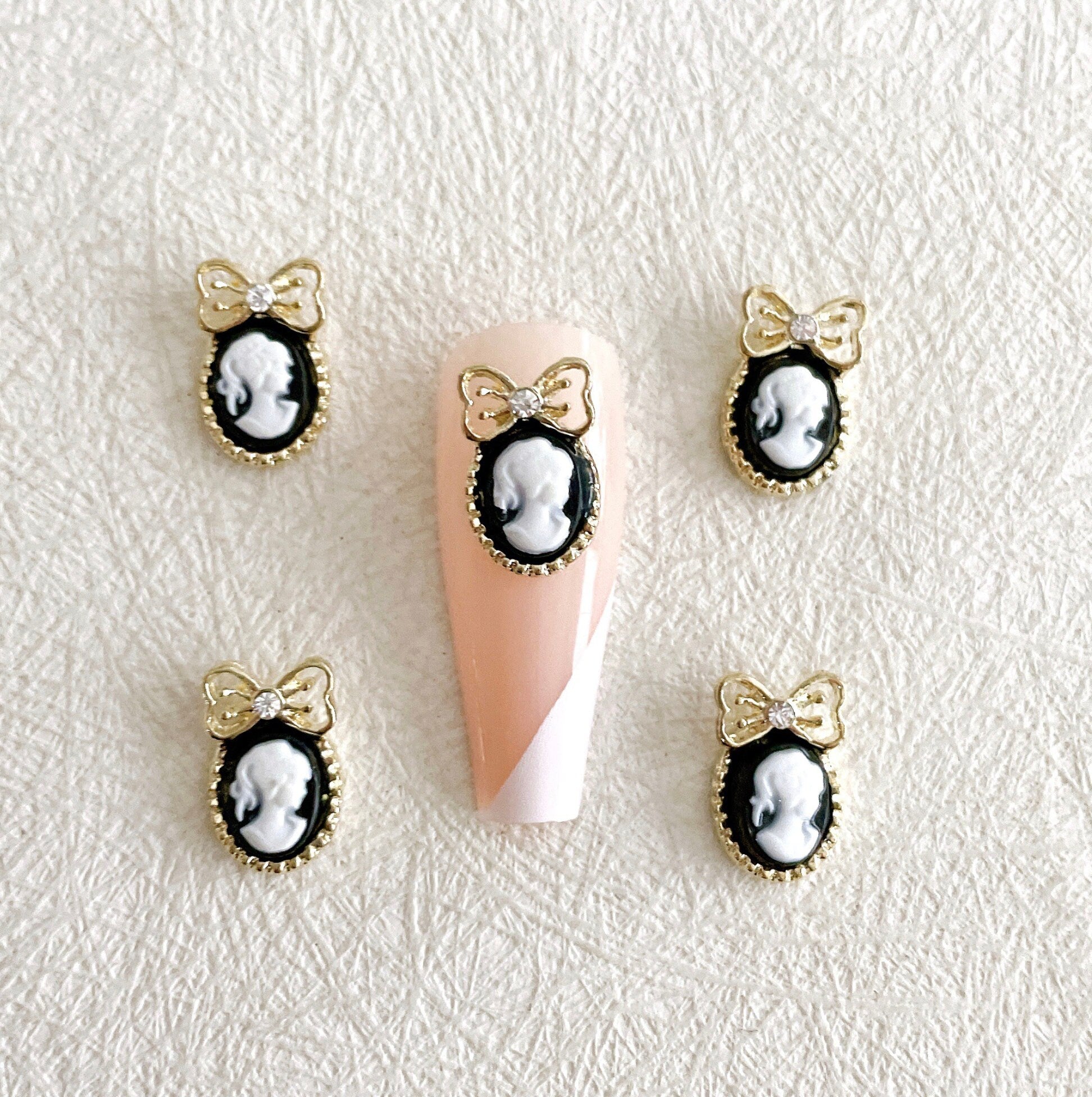 3D Cute Lady In A Portrait Nail Art Charms, Mini Cabochon (10mm x 14mm)