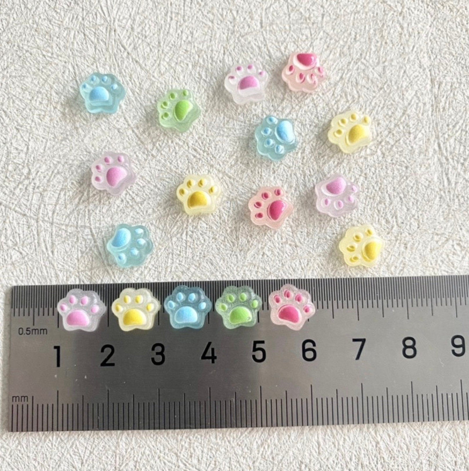 Cute Glow In The Dark Colorful Paw, Animal Themed 3D Nail Art Charms, Decoden, DIY Supplies, Mini Cabochon