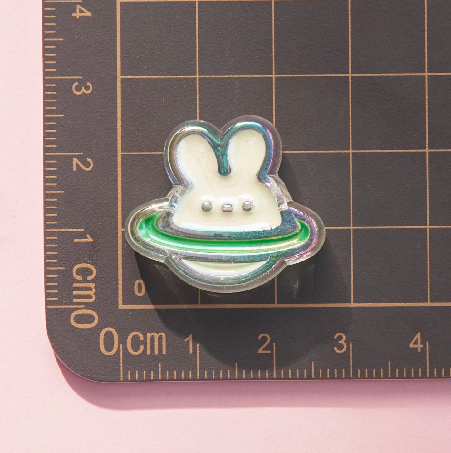 Cute Iridescent Bunny Planet Enamel Acrylic Bead (25mm x 25mm x 9mm, Hole: 3mm)