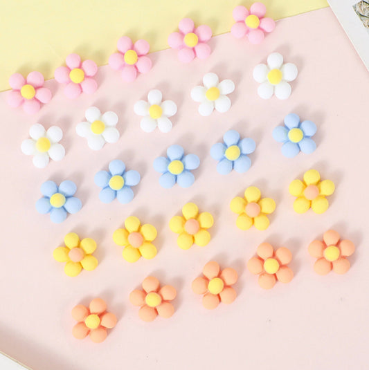 Cute Five Petal Flower Mixed Color, Floral Themed Cartoon Character Flatback Cabochons (Random mix, 1.7CM)