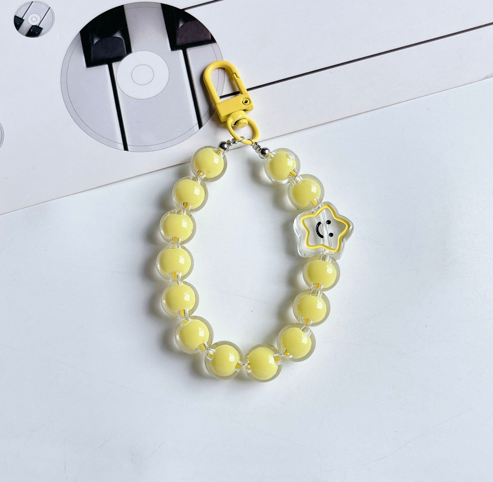 Cute Acrylic Round Bead Strand with Smiley Star Bead Keychain, Key ring