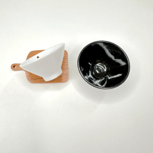 Miniature Shiny Black/White Ramen Bowl Themed Cabochon (4.5cm x 2.5 cm)