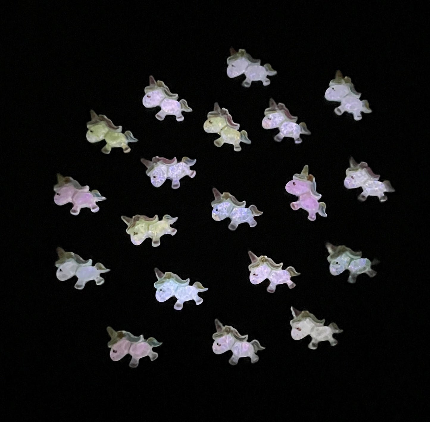 11MM x 12MM Glow-in-Dark Cute Unicorns, 3D Nail Art Charms, Decoden, DIY Supplies, Mini Cabochon